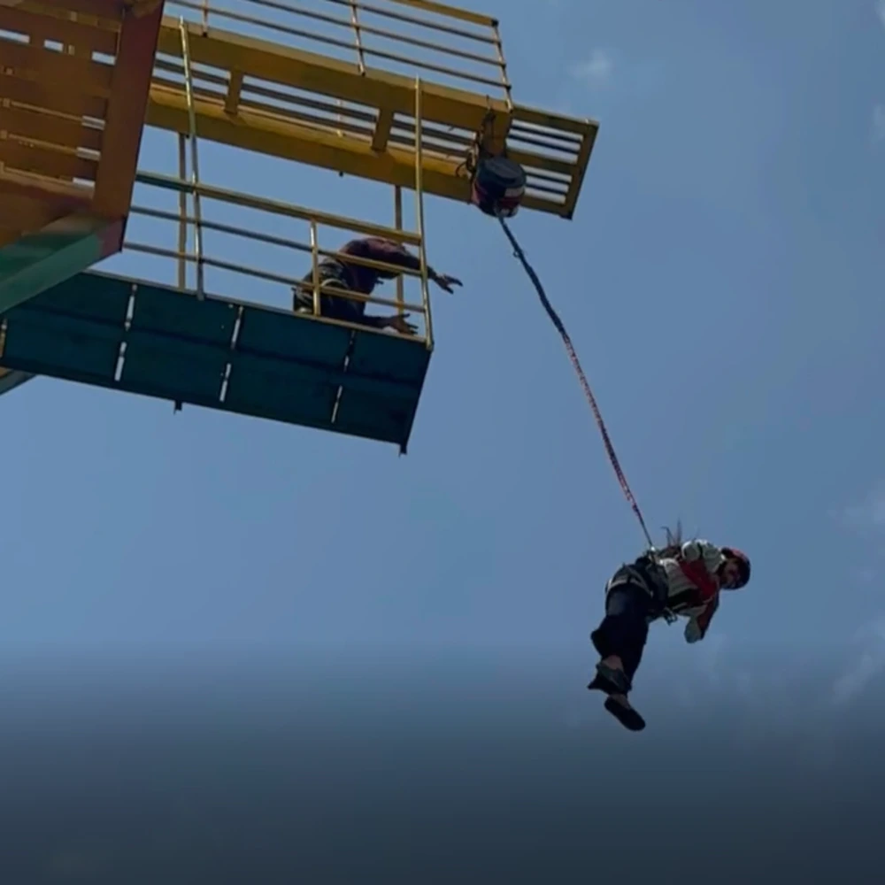 holi special offer of resorts