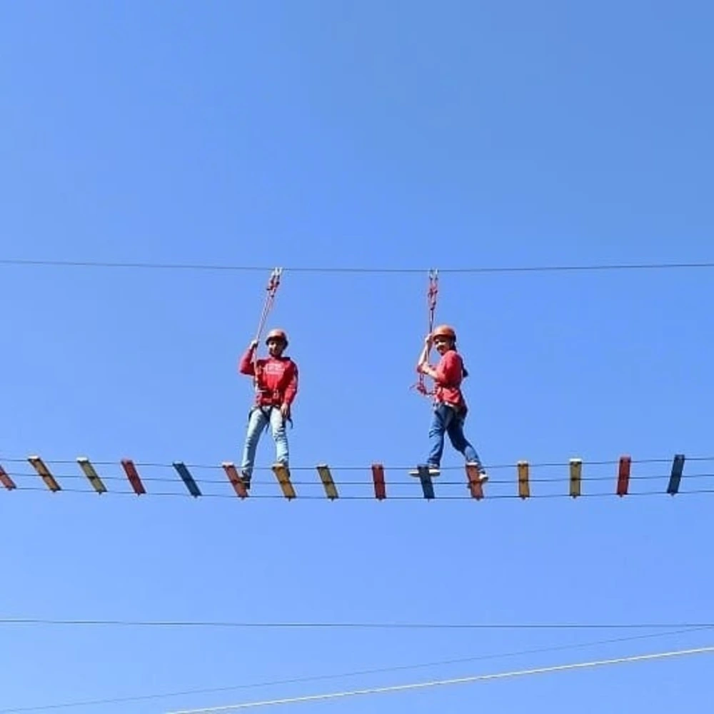 holi special offer of resorts