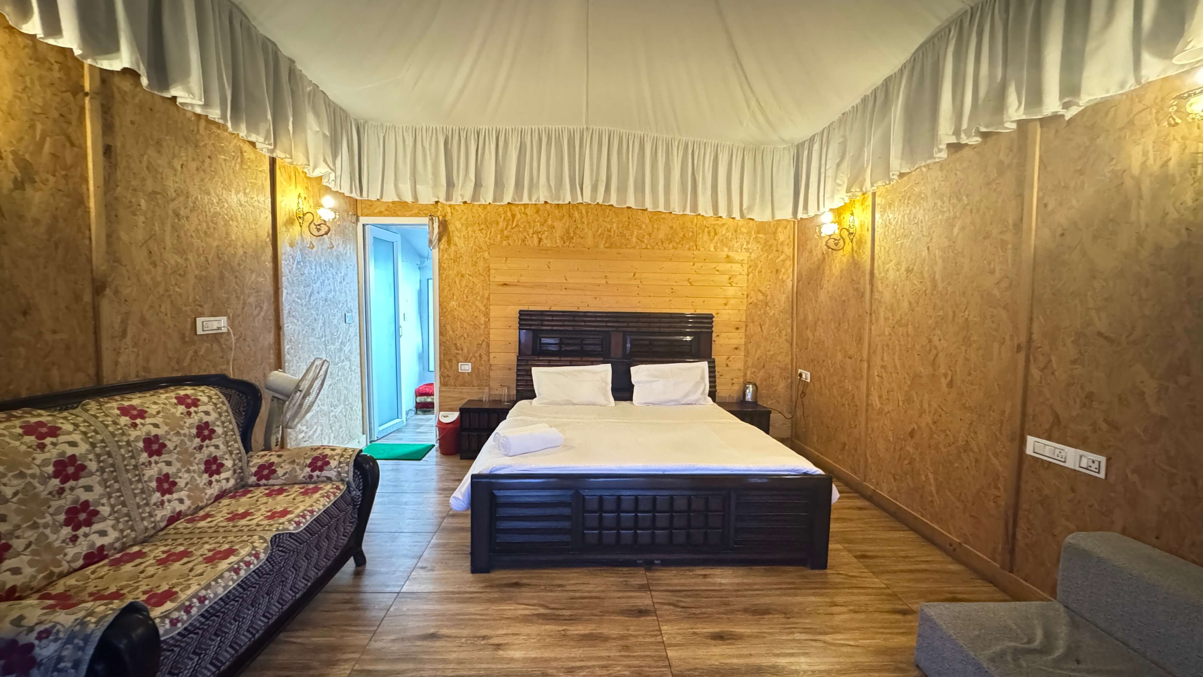 luxury resorts in mussoorie for families